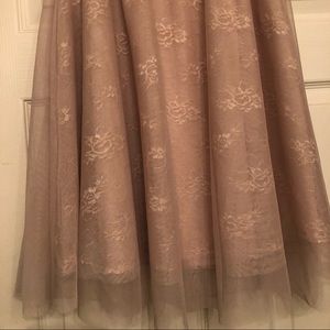 Rue 21 lace skirt size M